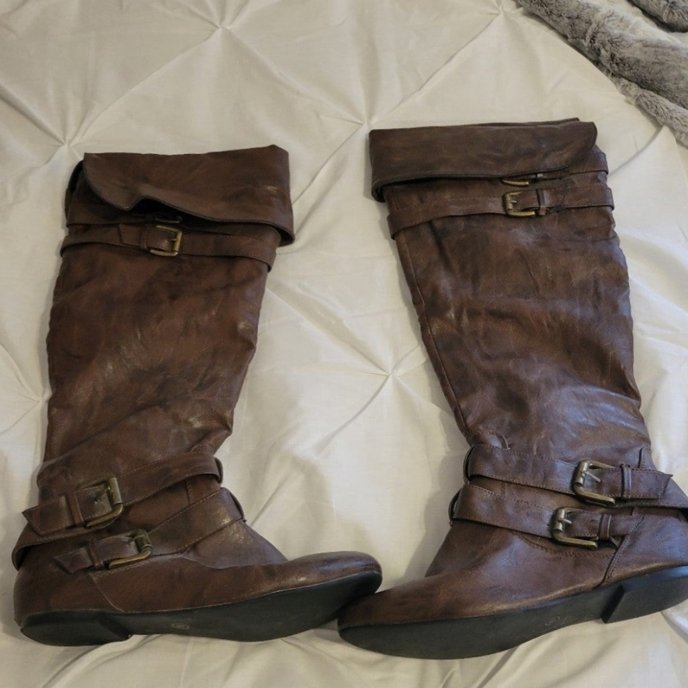 Women's Brown Boot's